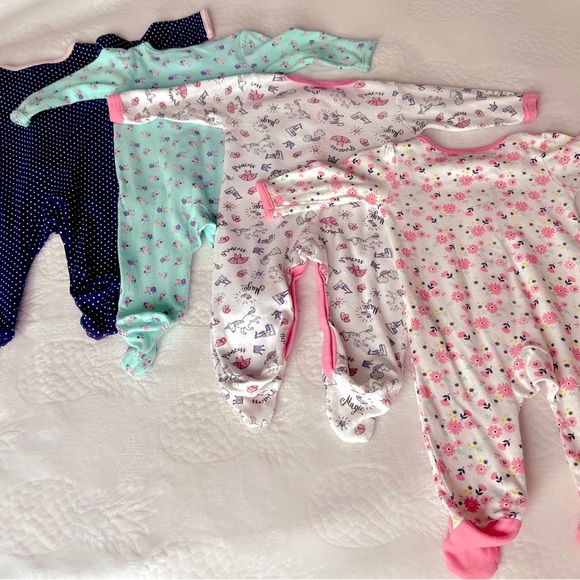 Simple Joys by Carter's Baby Girls' Cotton Footed Sleep and Play, Pack of 4. - Picture 2 of 4